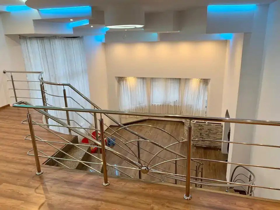 Material de prezentare Real Inox — Balustrade inox moderne, imaginea 6