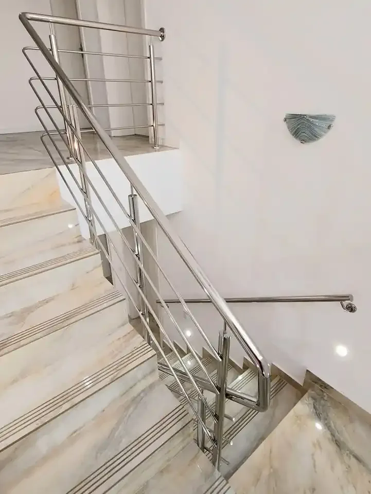 Material de prezentare Real Inox — Balustrade inox clasice la comandă, imaginea 4